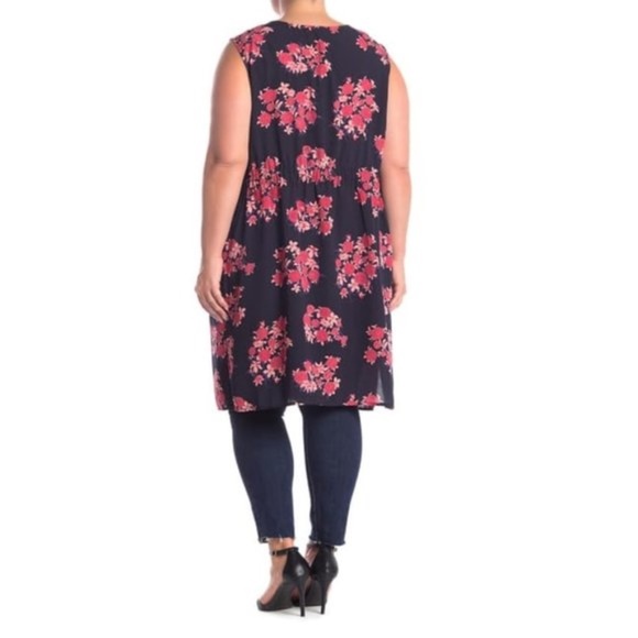 Pleione Printed Soft Duster Vest - Picture 2 of 5